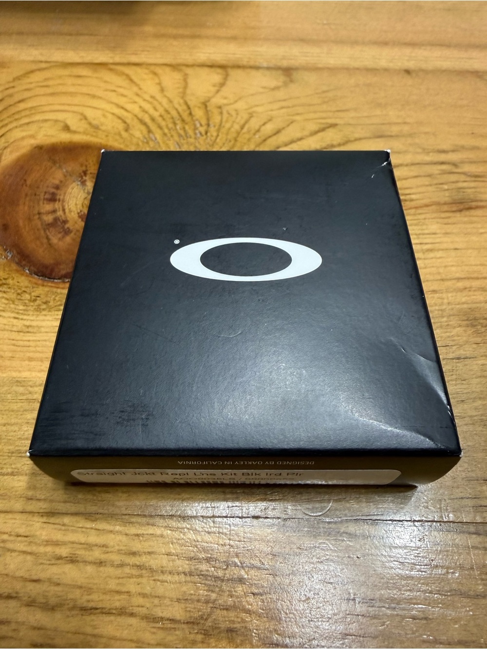 Oakley straight jacket polarized lenses